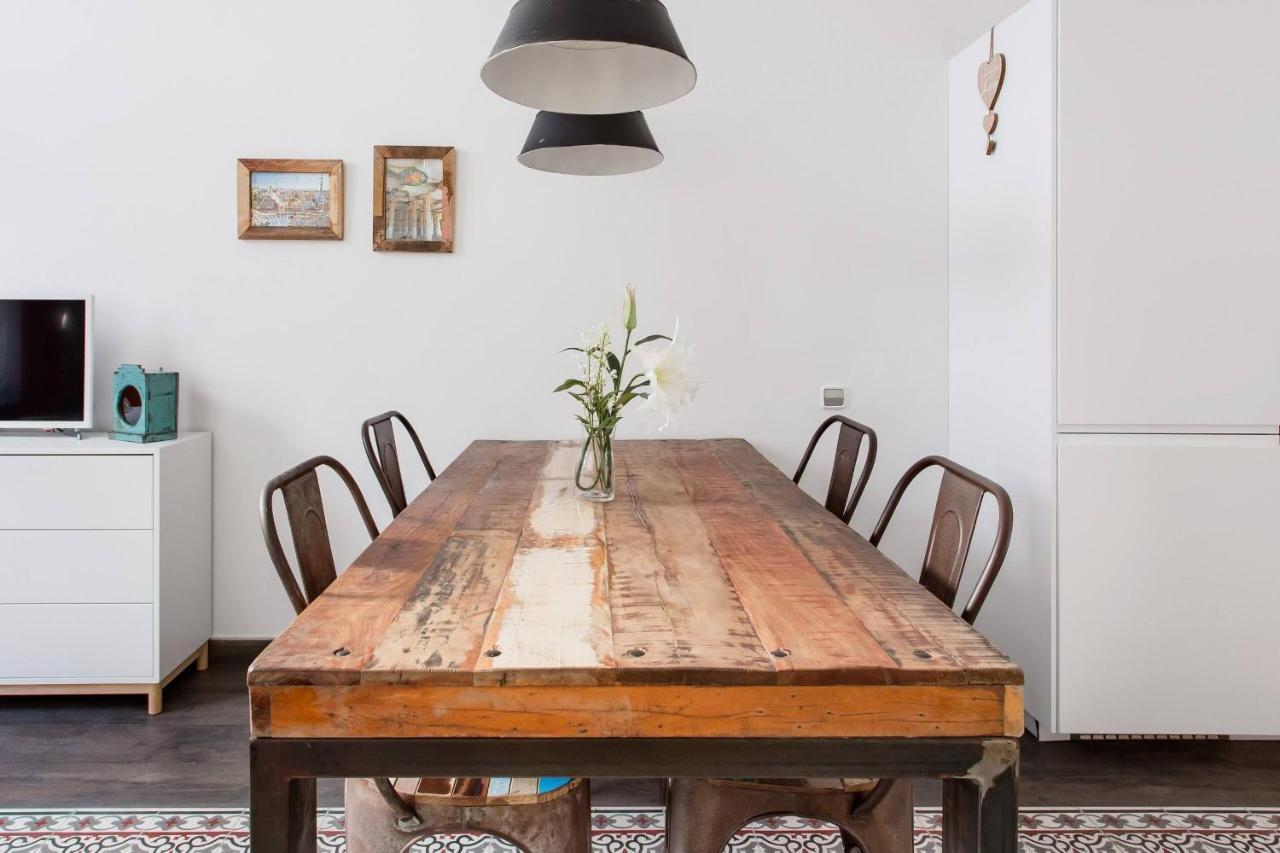 Stylish Apartment With Terrace For Couple Or Family Βαρκελώνη Εξωτερικό φωτογραφία